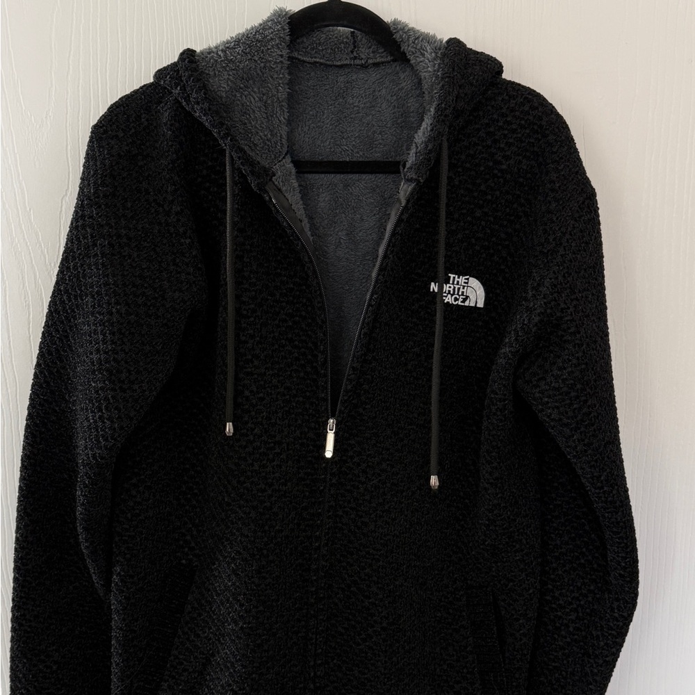 The North Face Men's Knitted Black Sweater